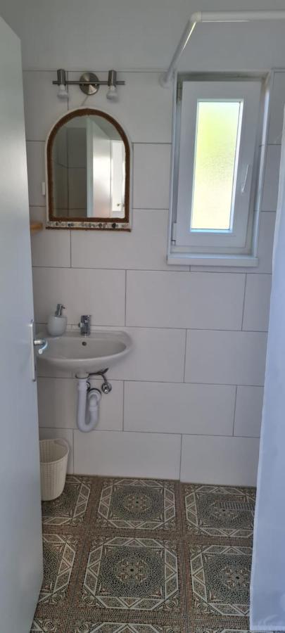 Apartmani Centar Seline Paklenica ภายนอก รูปภาพ