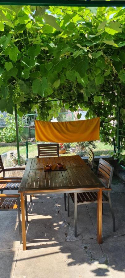 Apartmani Centar Seline Paklenica ภายนอก รูปภาพ